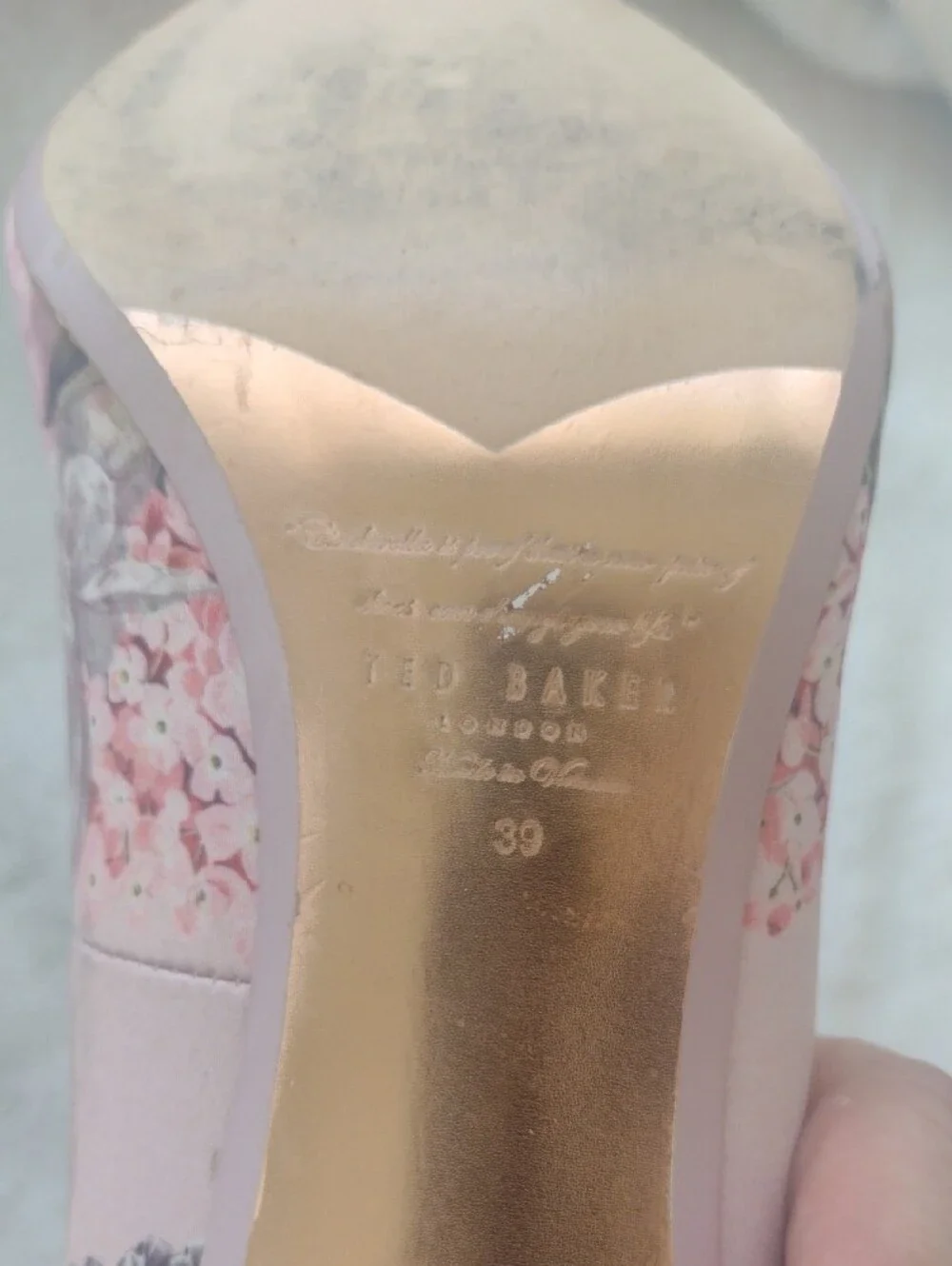 Ted Baker London sophisticated light
